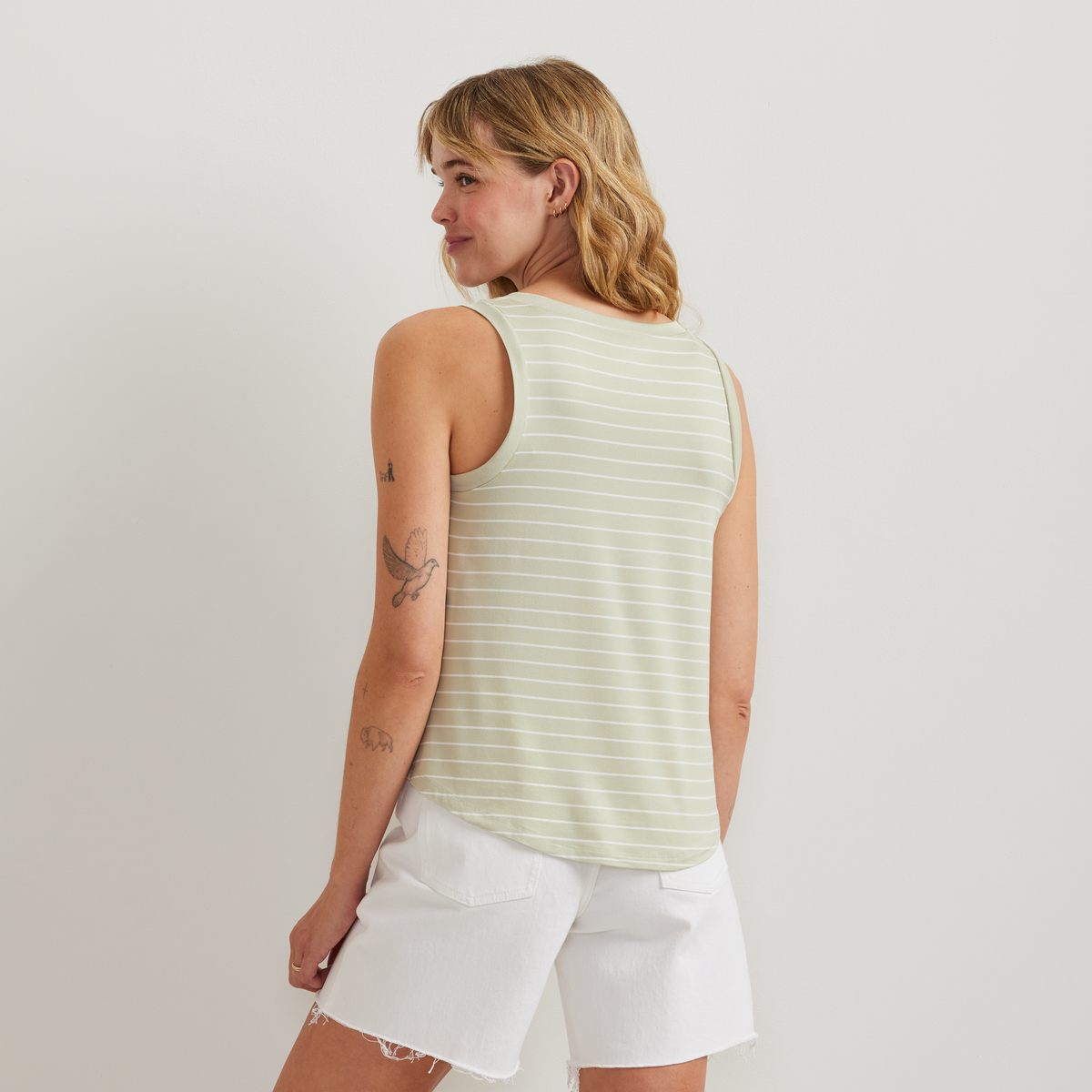 Women's Surreal V-Neck Travel Tank-Honeydew-Regular-F1