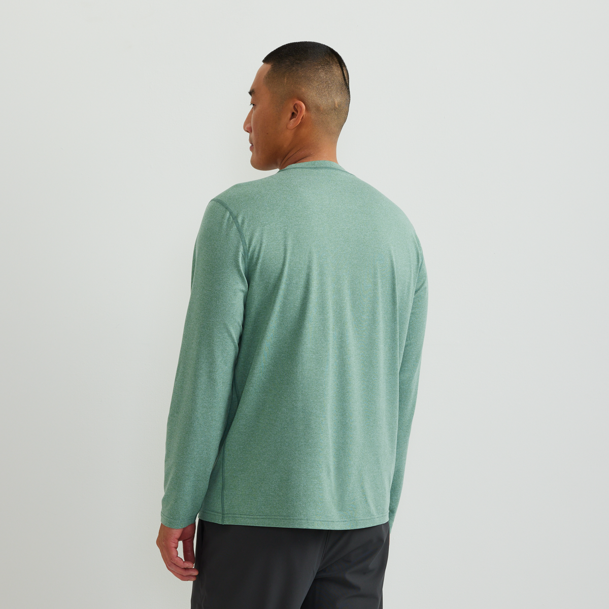 Men's Mountain Trek Long-Sleeve Shirt-Vibrant Green-Regular-F1