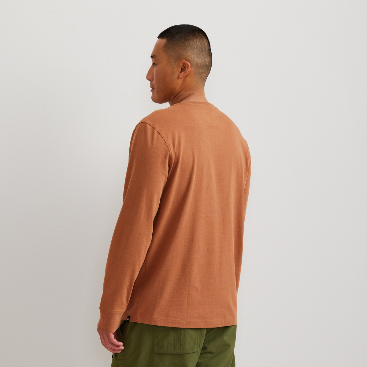 Men's Legend Wash 100% Cotton Long-Sleeve Classic T-Shirt-Fawn-Regular-F1