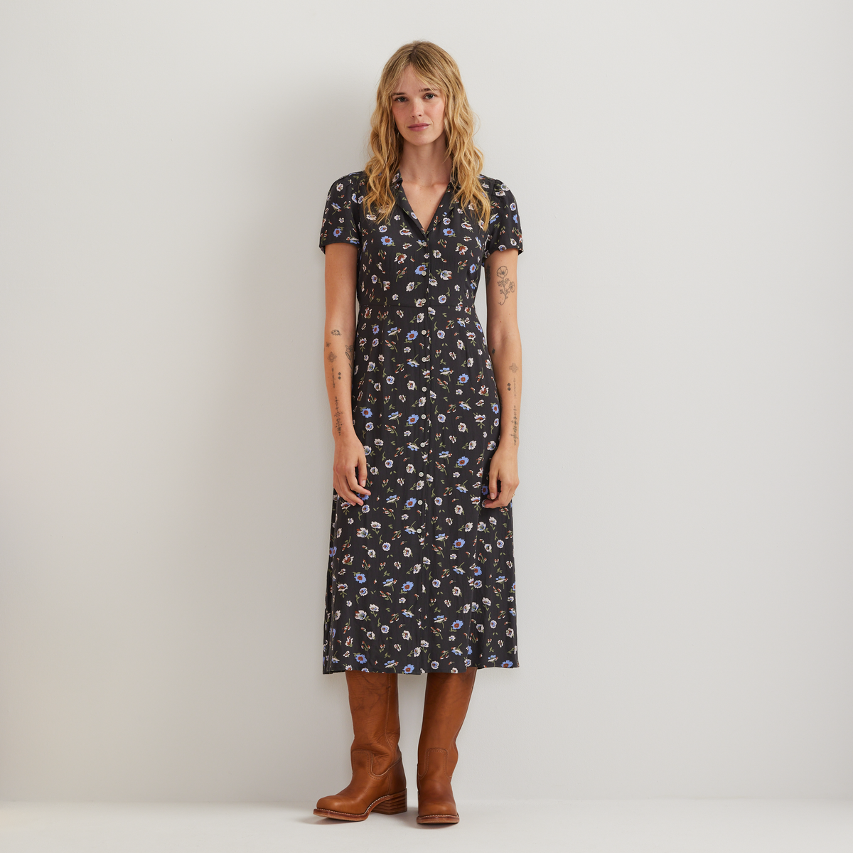 Women's Camp Collar Short-Sleeve Midi Dress-Carbon-Regular-C1