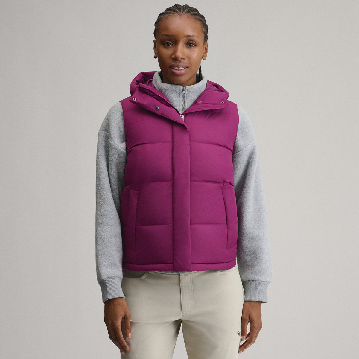 Women's Ketchum Short Down Hooded Vest-Beet-16