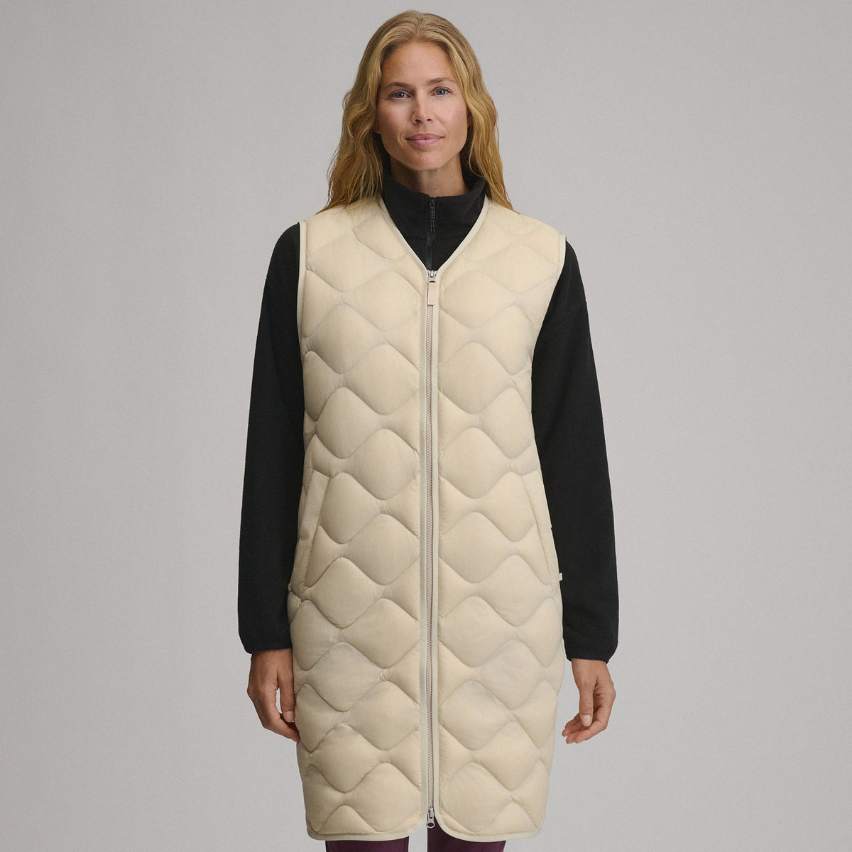 Women's Shaw Long Down Vest-Jute-9