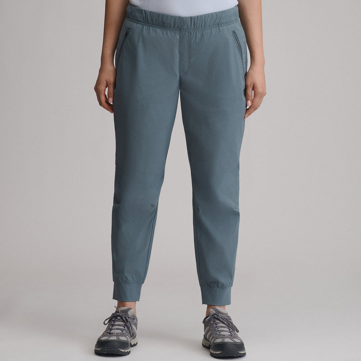 Women's Rainier Pull-On Classic Fit Joggers-Graphite-15