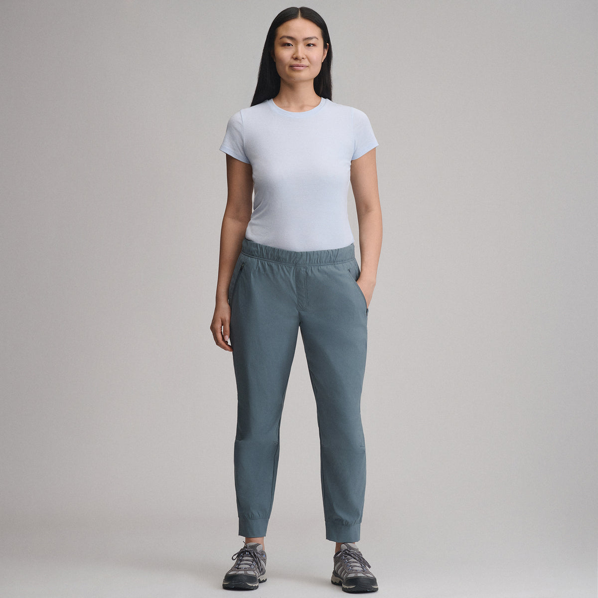 Women's Rainier Pull-On Classic Fit Joggers-Graphite-18