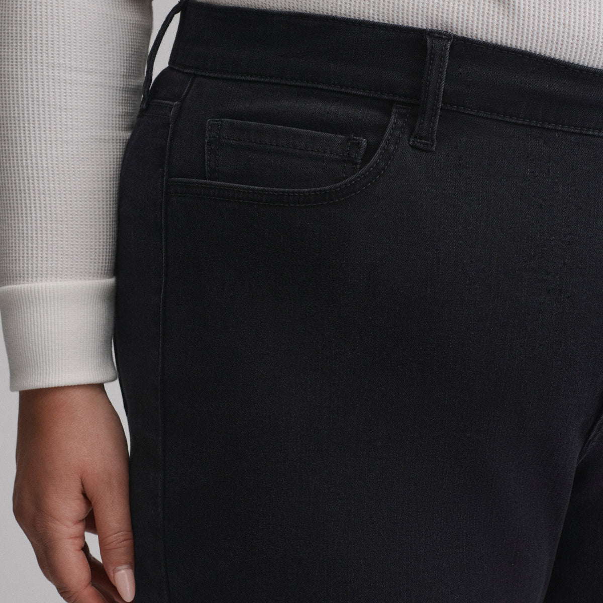 Women's Venture Stretch High-Rise Straight Leg Jeans-Black-5