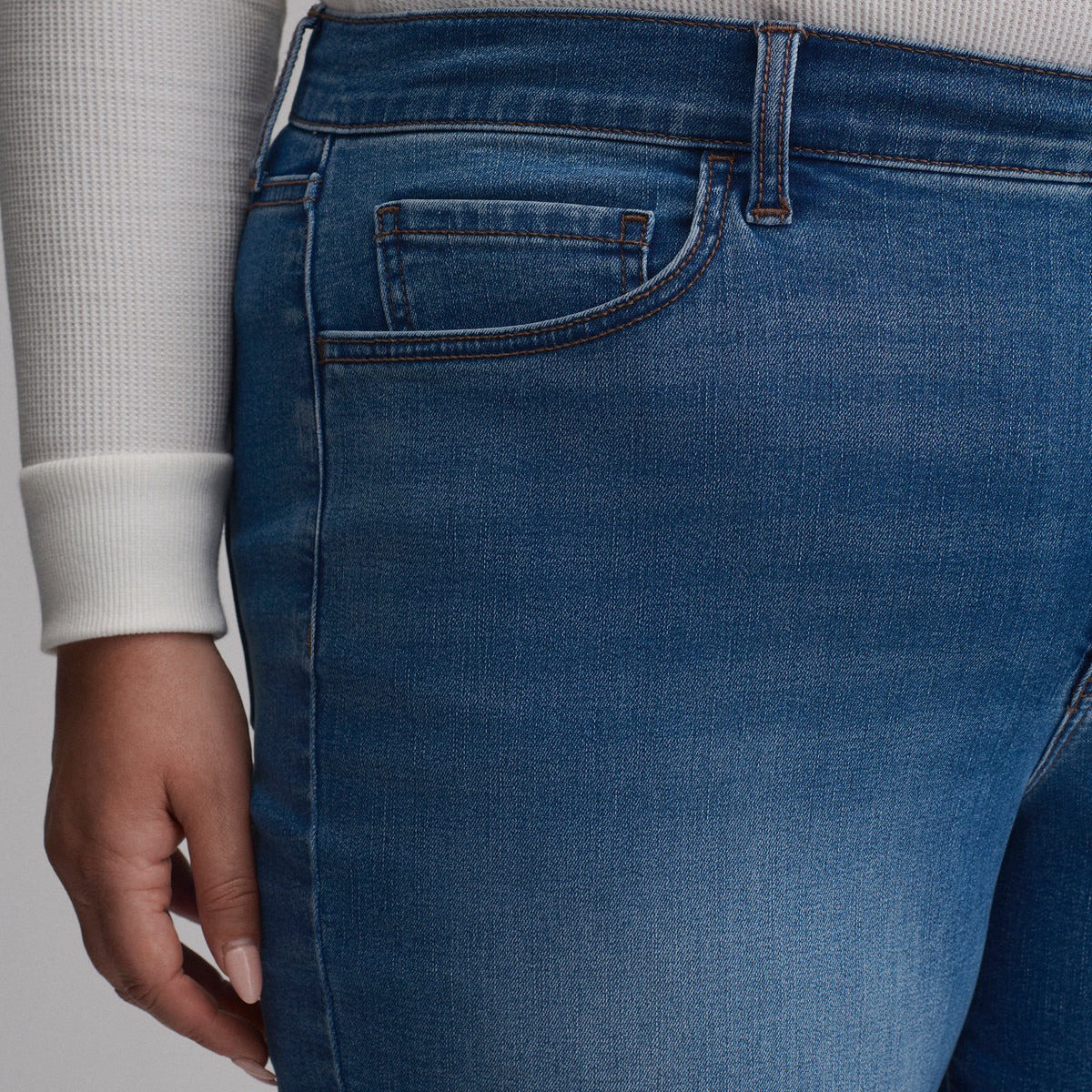 Women's Venture Stretch High-Rise Straight Leg Jeans-Misty Blue-21
