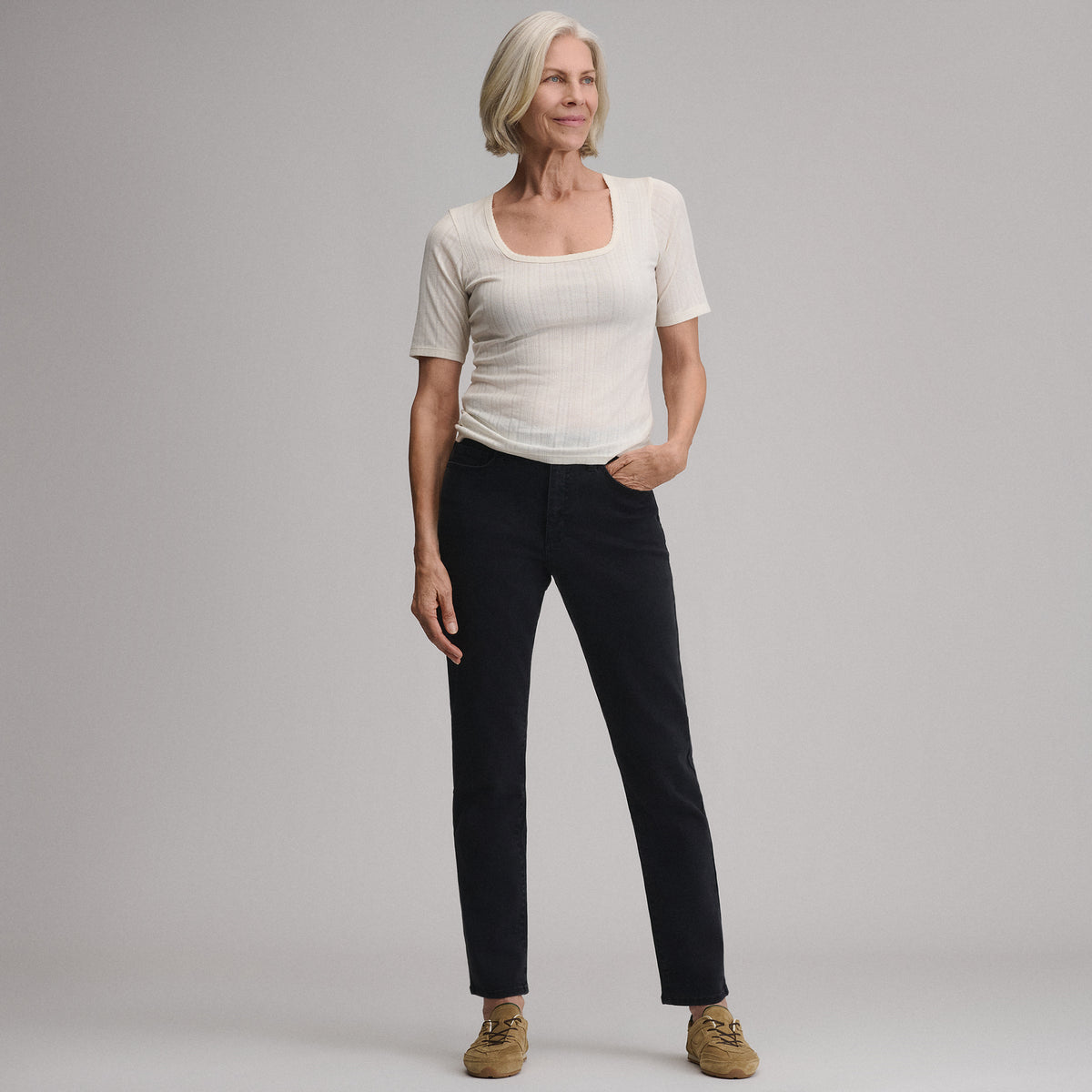 Women's Venture Stretch High-Rise Straight Leg Jeans-Black-8