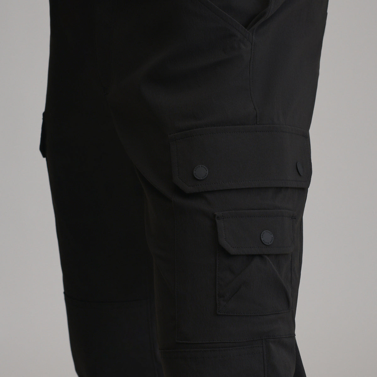 Cascade Performance Cargo Pant-Black-9