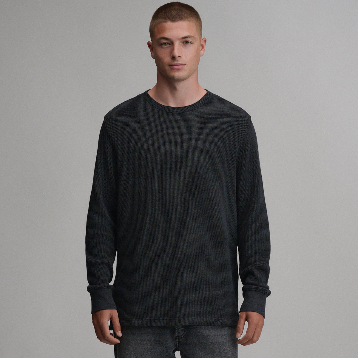 Plaited Waffle Thermal Crew-Black-1