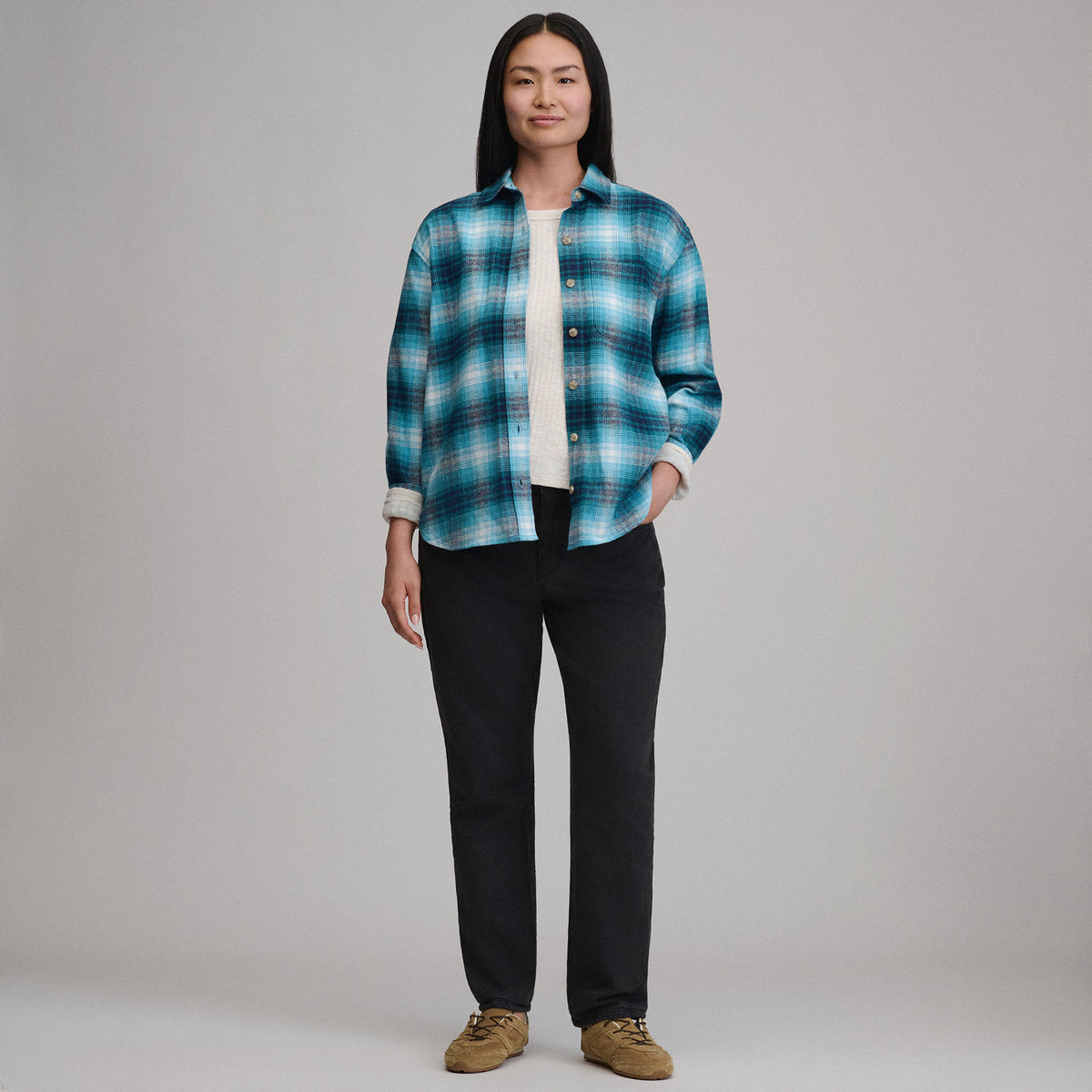 Women's Long-Sleeve Heritage Soft Boyfriend Flannel Shirt-Sea Spray-4