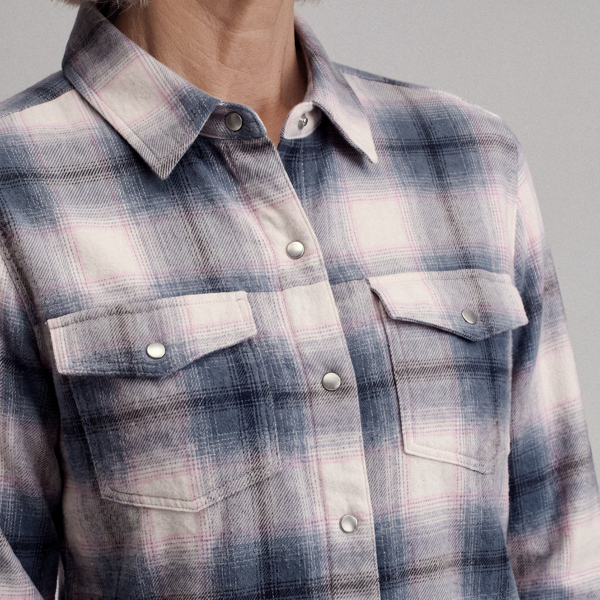 Women's Long-Sleeve Western Button-Down Shirt-Dark Horizon-3