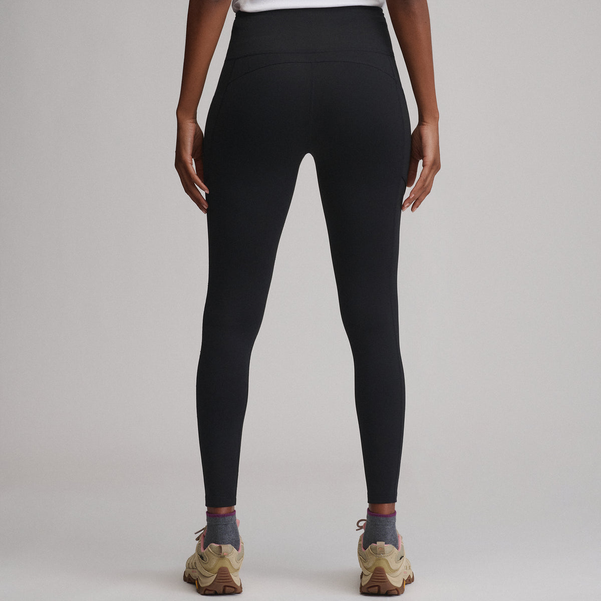 Women's Crossover Winter Trail Adventure High-Rise Leggings-Black-2