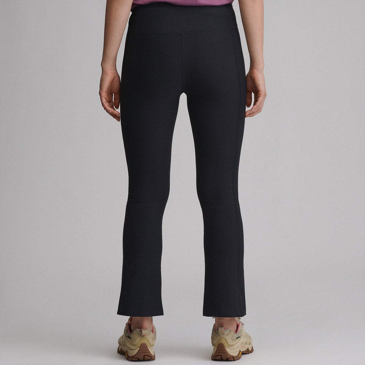 Women's Train Ascent Kick-Flare Pants-Black-2
