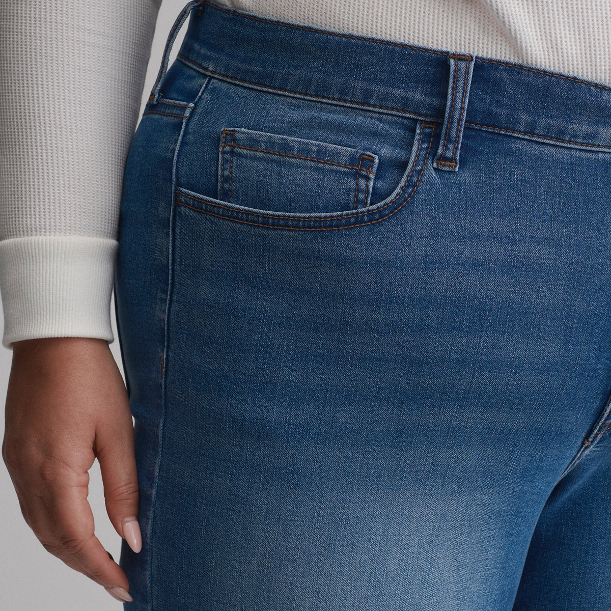 Women's Venture Stretch High-Rise Bootcut Jeans-Misty Blue-11