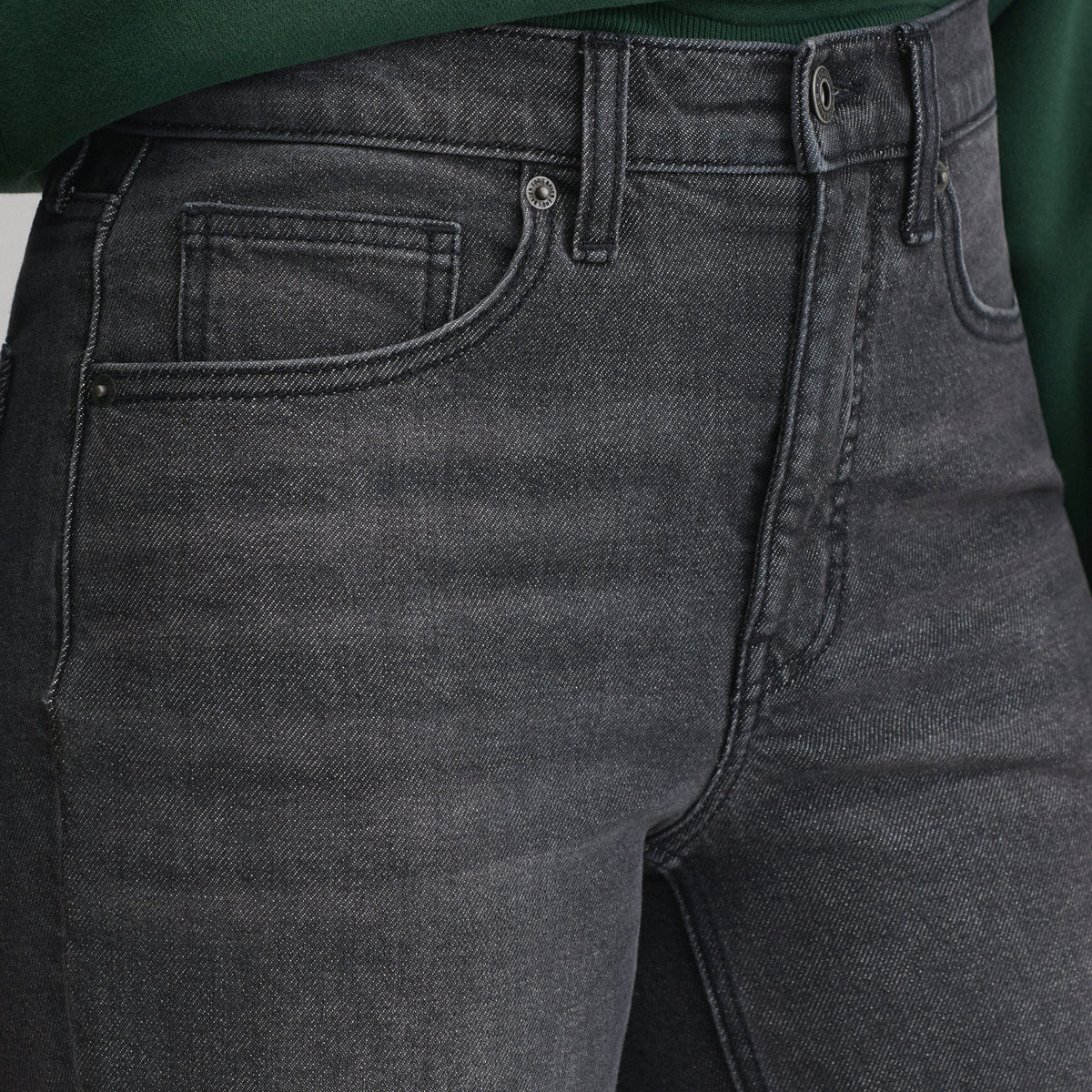 Women's Iconic Perfect Straight Jean-Washed Black-7