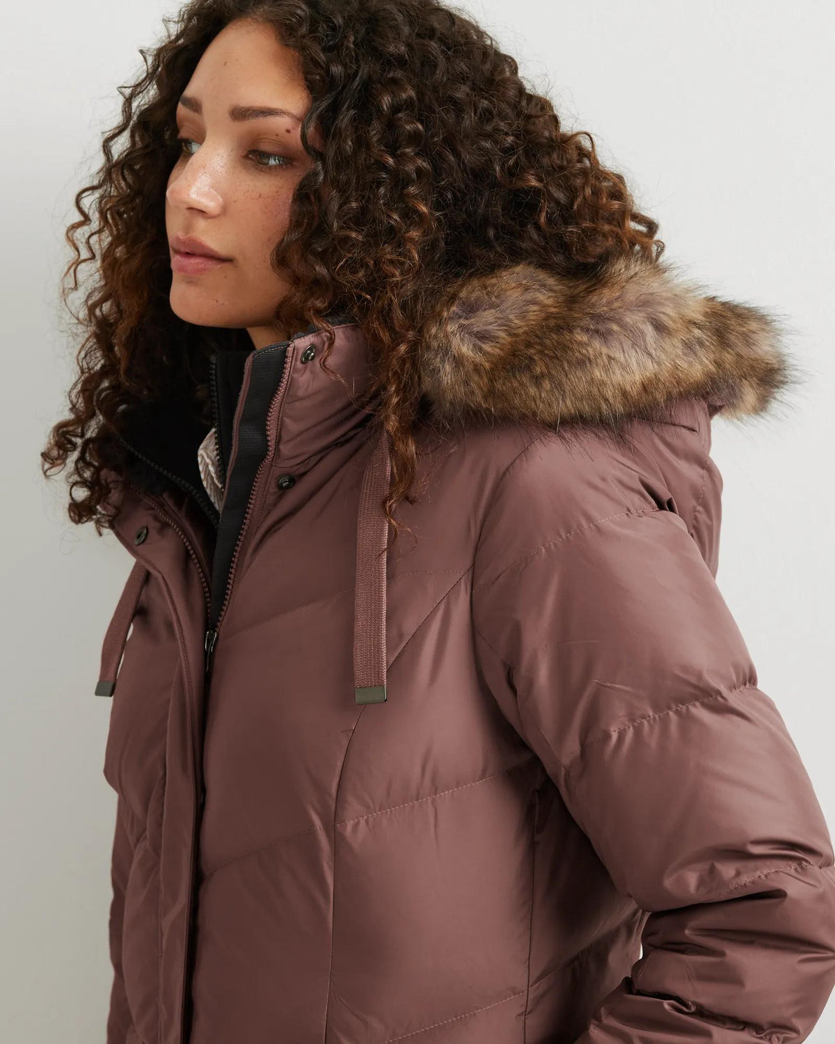 Women's Lodge Cascadian Down Hooded Parka-Plum-Regular-5
