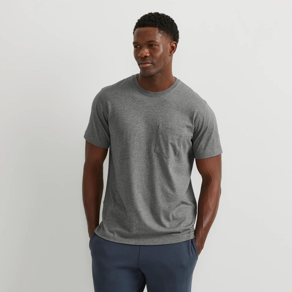 Men's Legend Wash 100% Cotton Short-Sleeve Pocket T-Shirt-Med Htr Gray-Regular-6