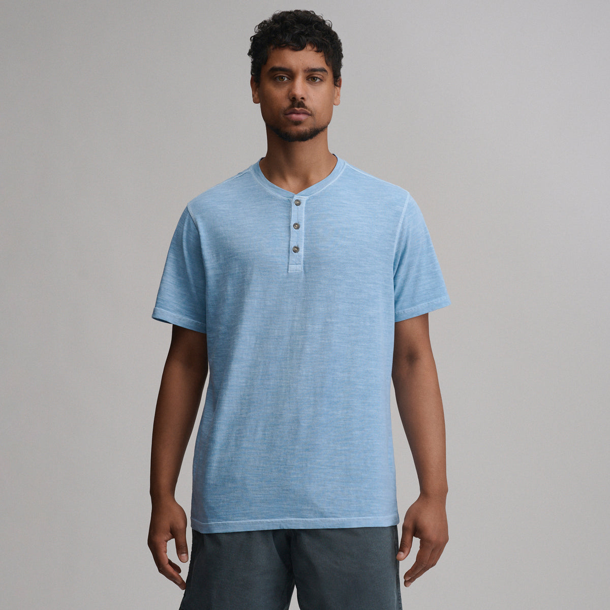 Men's Short-Sleeve Sunwashed Cotton Henley-Slate Blue-5