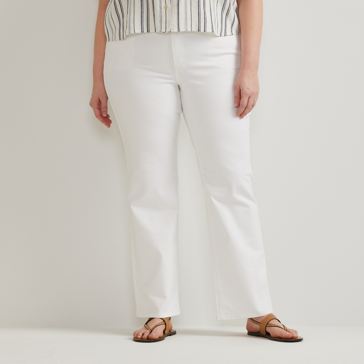 Women's Venture Stretch High-Rise Straight Leg Jeans-White-Plus-C1