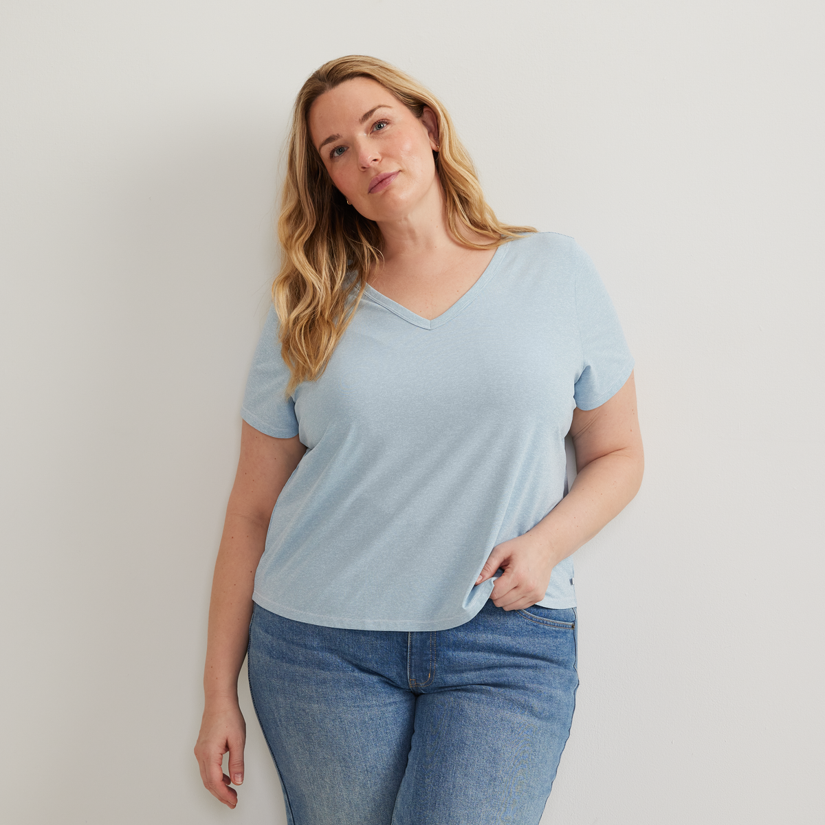 Women's Trek Light Hike Short-Sleeve V-Neck T-Shirt-Pale Blue-Plus-C1