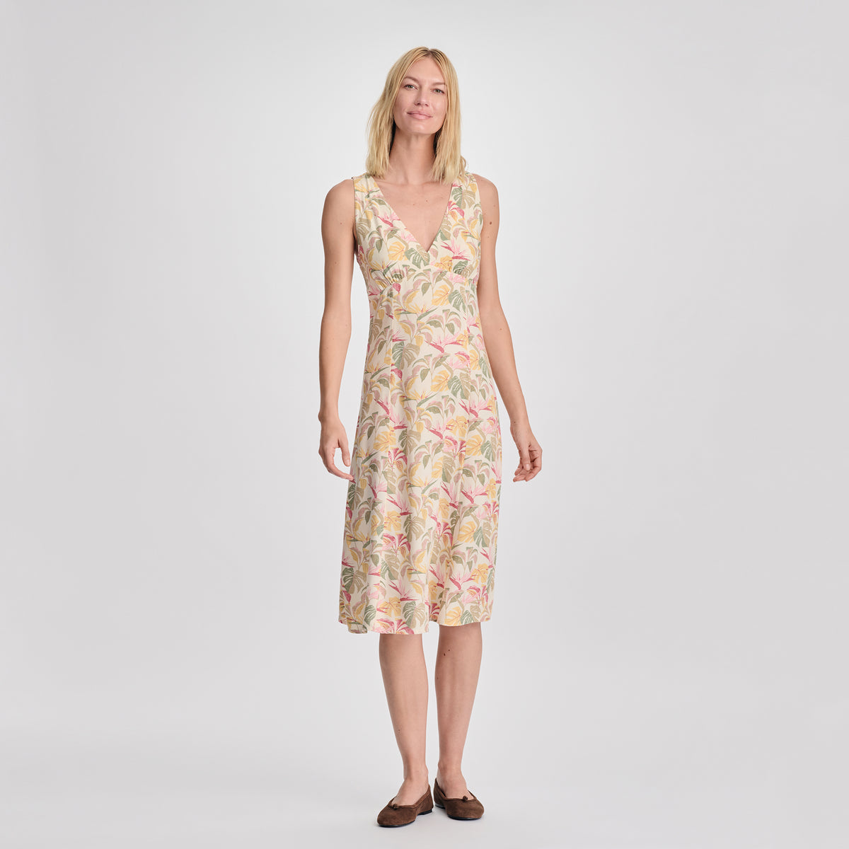 Women's Destination Dress-Goldoak-8