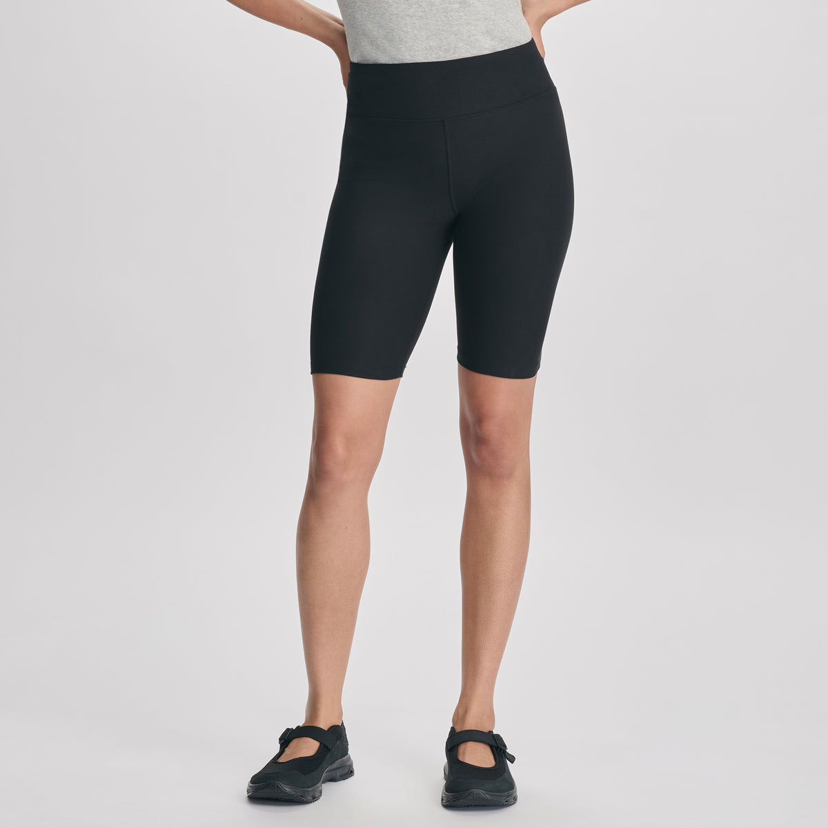 Women's Train Ascent Bike Shorts-Black-1